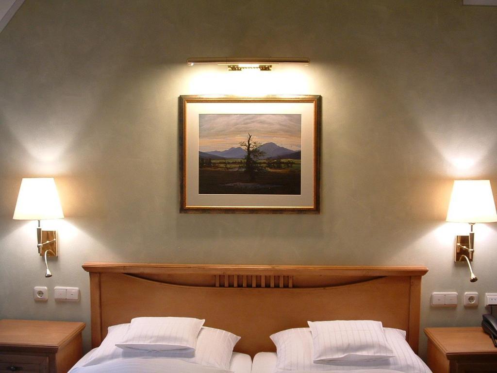 Altstadthotel Braeuwirt Вайден Номер фото